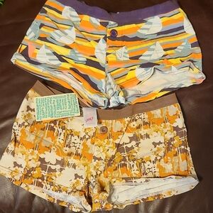 2 Pair Of Urban Outfitters Smack Brand Boy Short Panties BNWT Sz Medium